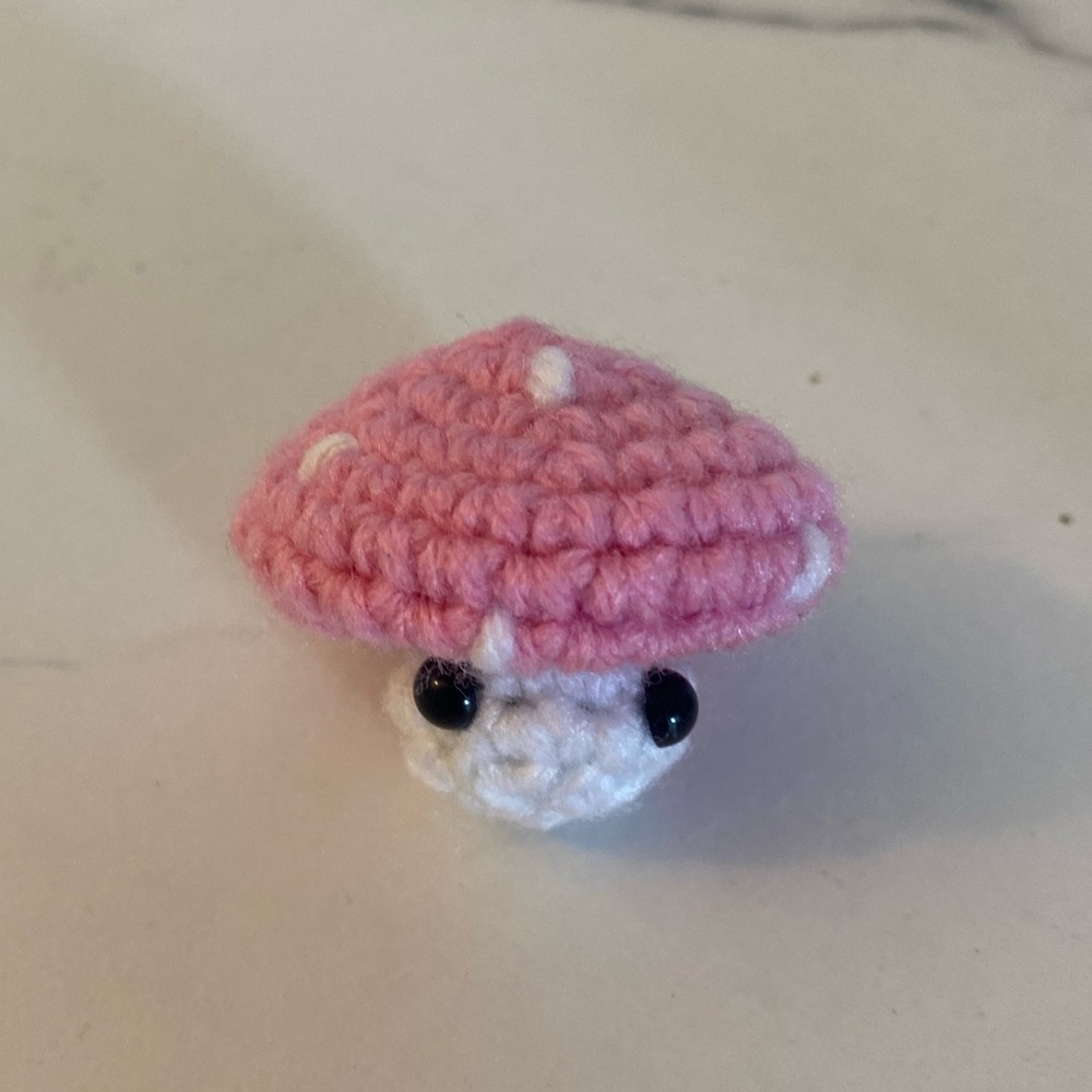 ⛱️ Crochet Popping Mushroom Spring Pink - Picture 3 of 4